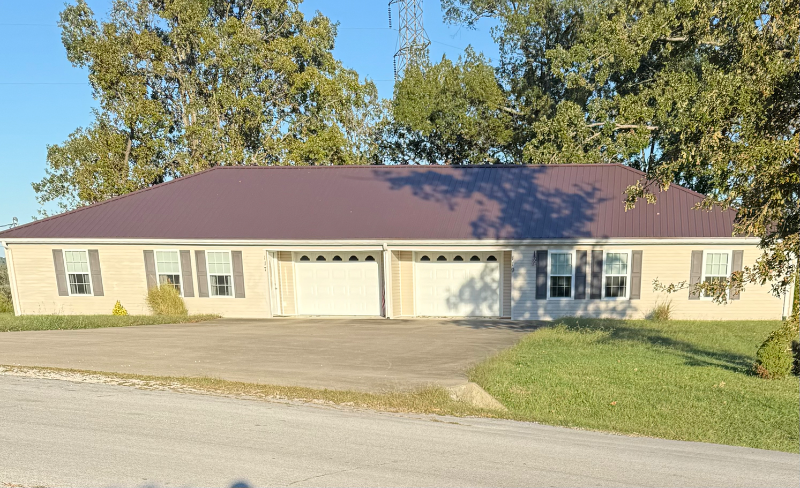 Russellville Townhome: 119 Hillwood Dr.