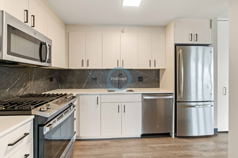 Chicago Condo: 1910 W. Harrison