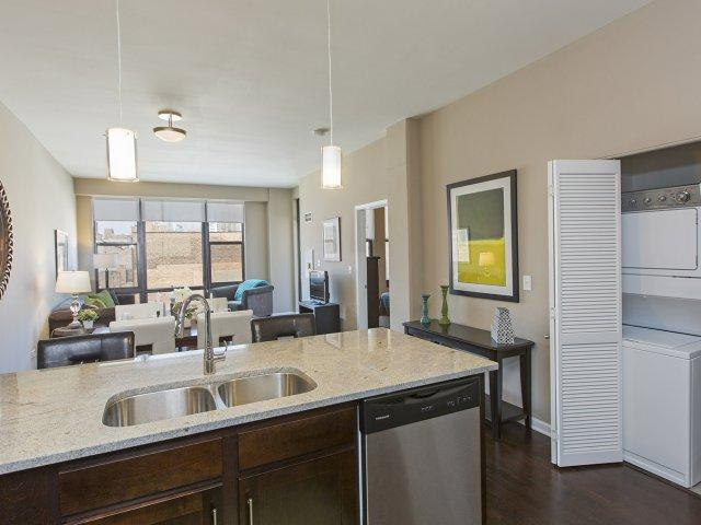 Chicago Condo: 2296 S. Michigan