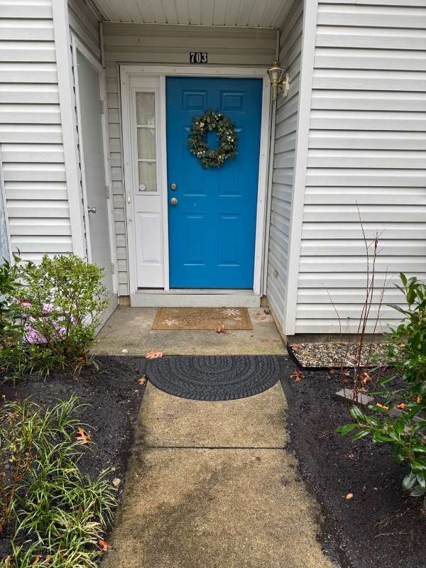 Marlton Condo: 703 Quail Rd