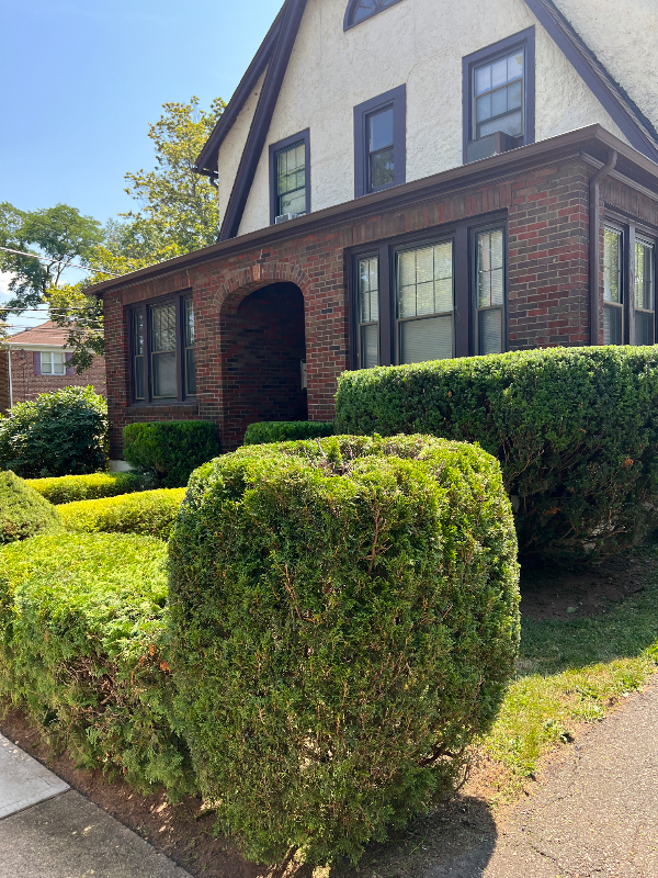 Teaneck Apartment: 100 Van Buskirk Rd