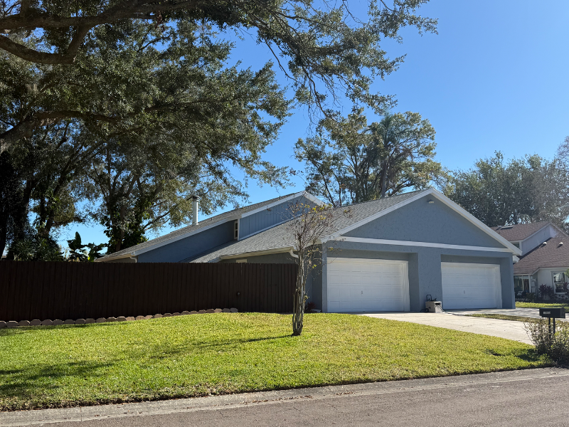 Tampa House: 13903 A Bardmoor Pl