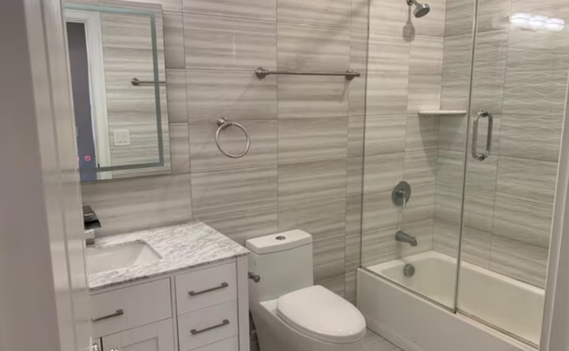 Somerset Apartment: 499 Hamilton St