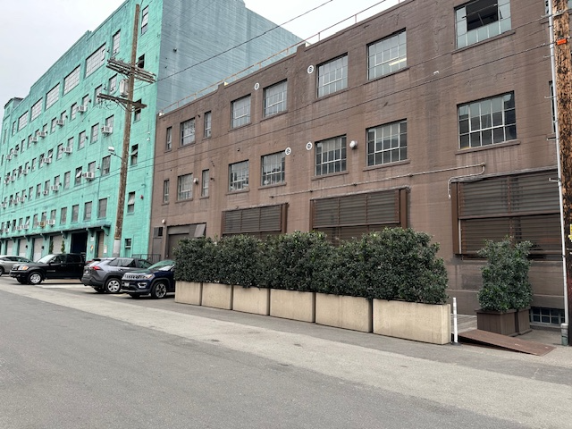 Los Angeles Apartment: 1308 Factory Place