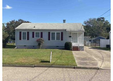 Hampton House: 11 Gumwood Drive