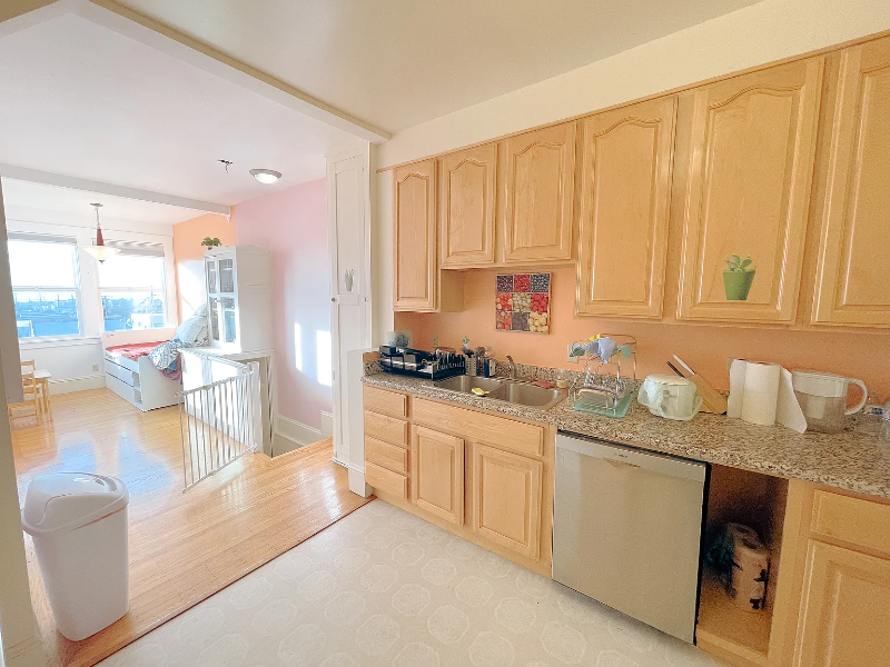 San Francisco House: 1811 18th Ave,