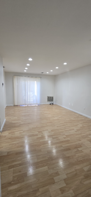 Spring Valley Condo: 333 Kennedy dr