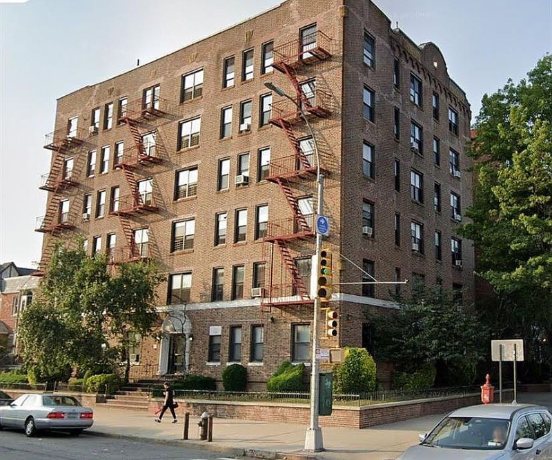 Brooklyn Apartment: 8814 Bay Pkwy #6C