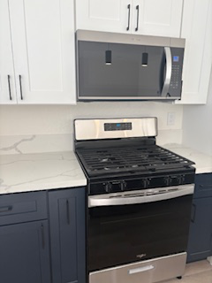 newport beach Apartment: 1409 Superior Ave