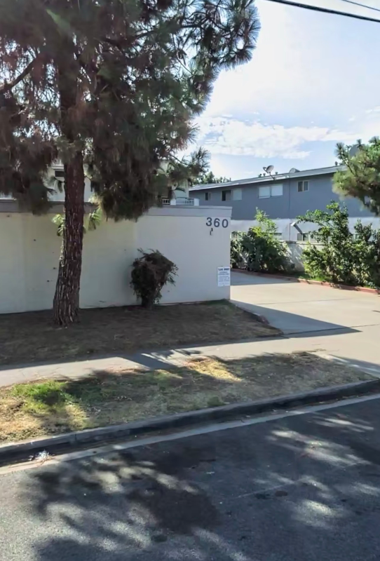 El Cajon Multiplex: 360 Claydelle Ave,