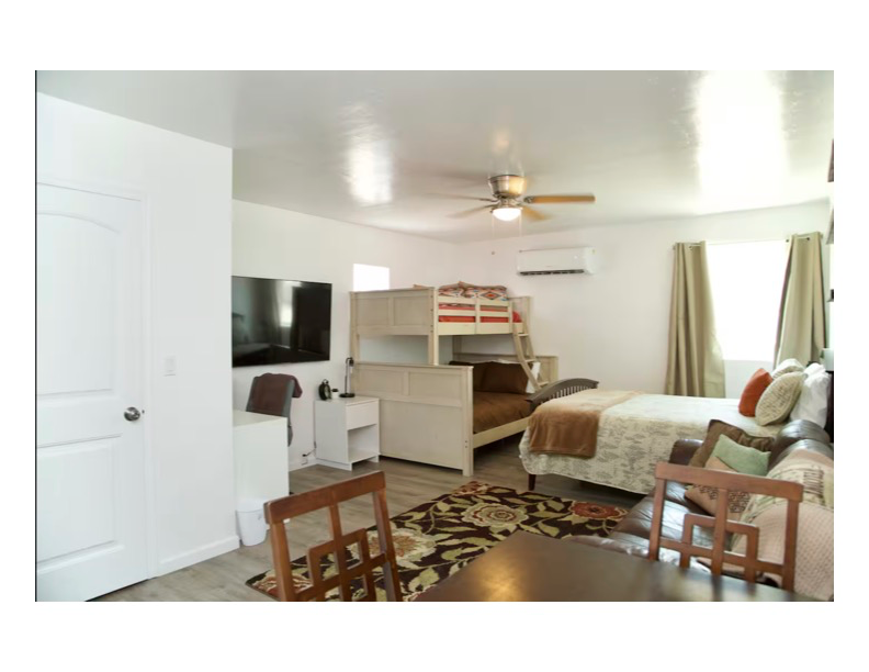 Pima Apartment: 187 W Center St