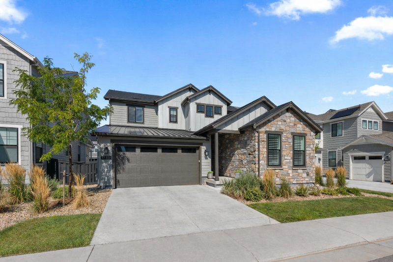 Littleton House: 11103 Cloud Shadow St,