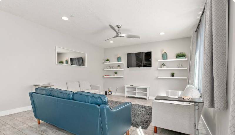 South Jordan Townhome: 9721 Fira Ln