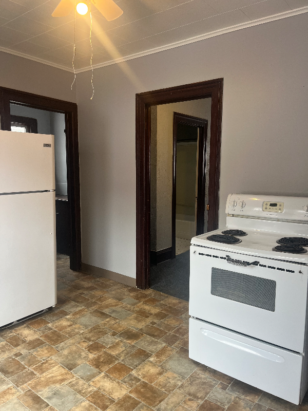 Jamestown Other: 99 Bowen st apt 2