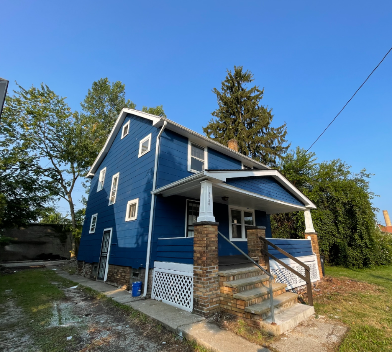 Cleveland House: 1750 Urbana Ave