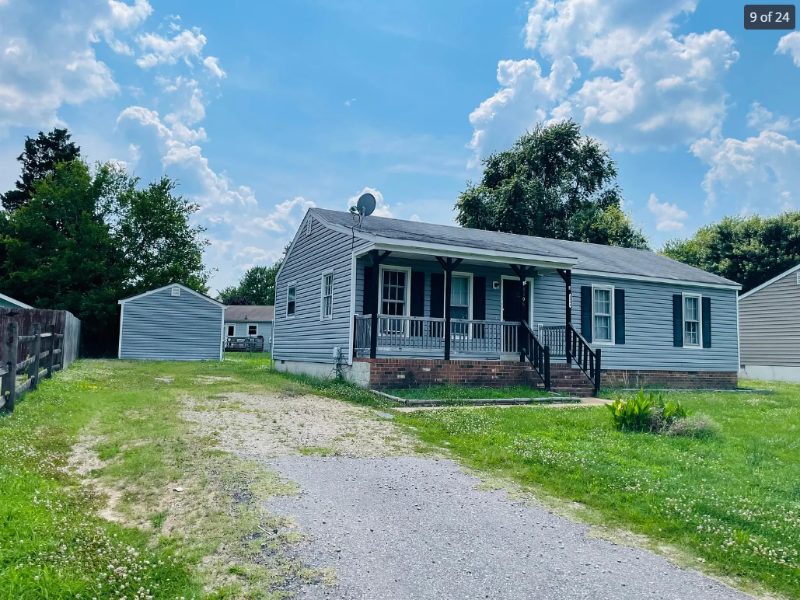 North Chesterfield House: 8806 Leafycreek Dr