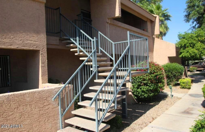 Phoenix Multiplex: 10828 N Biltmore Dr,