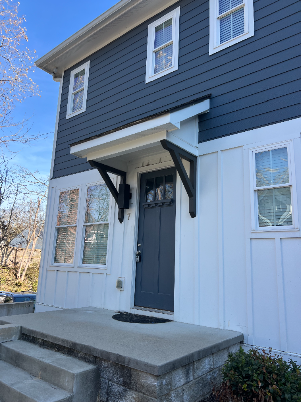 Nashville House: 2120 Herman St