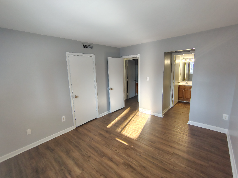 Lynchburg Apartment: 600 Reusens Road