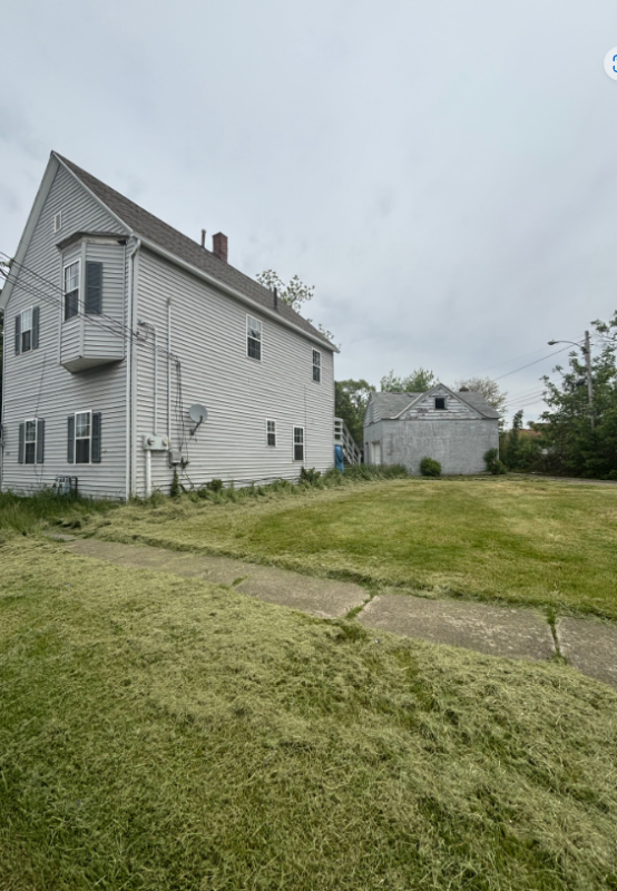 Lorain Multiplex: 1421 Long Ave