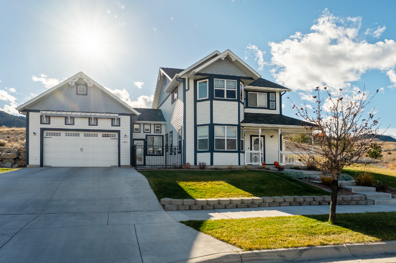 Helena House: 2843 Knight St