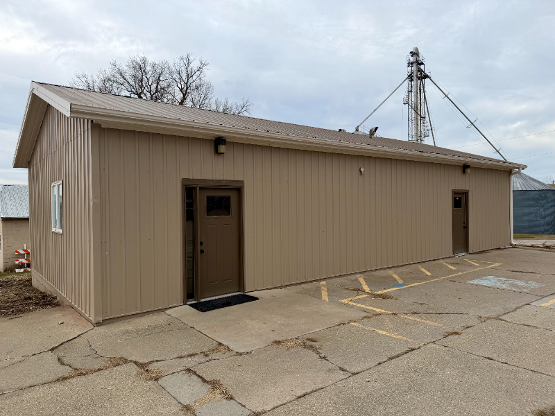 Searsboro House: 401 3rd Street