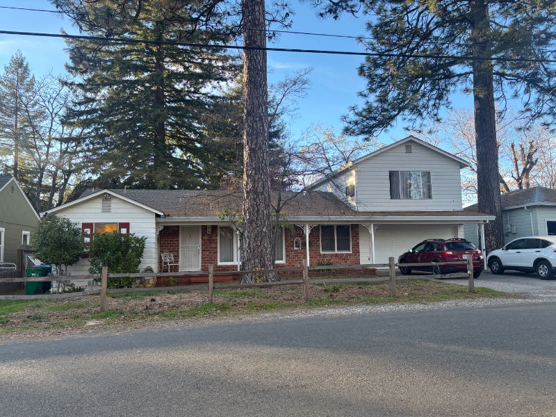 Grass Valley House: 11724 Alta Vista Ave