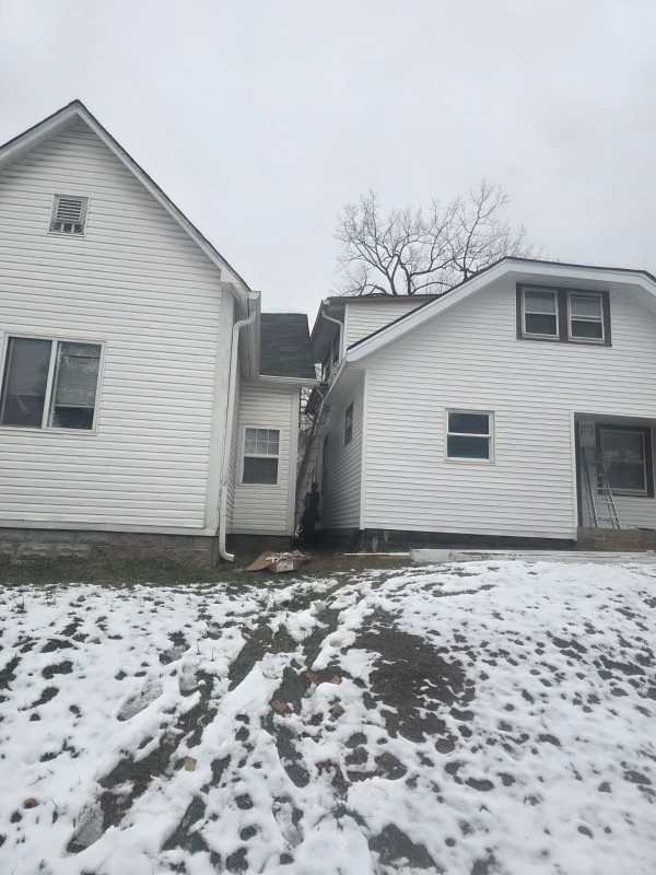 Indianapolis House: 866 W 25th St