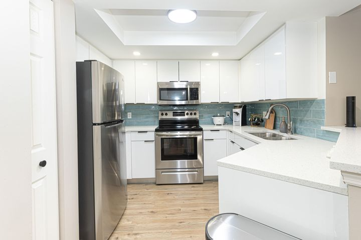 West Palm Beach Condo: 4149 N Haverhill Road 1617