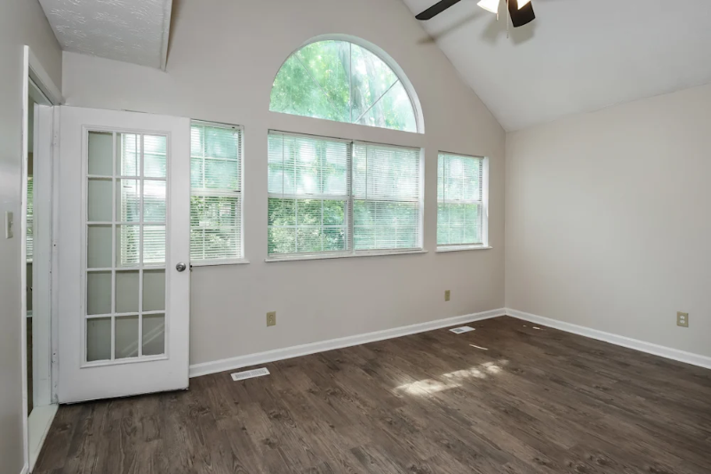 Lawrenceville House: 1675 Watercrest Cir