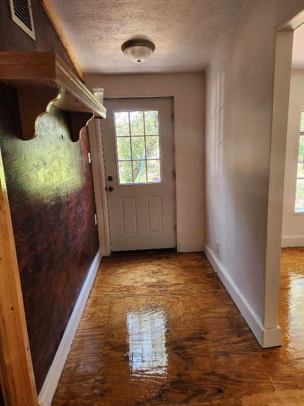 Belton House: 5800 sparta rd