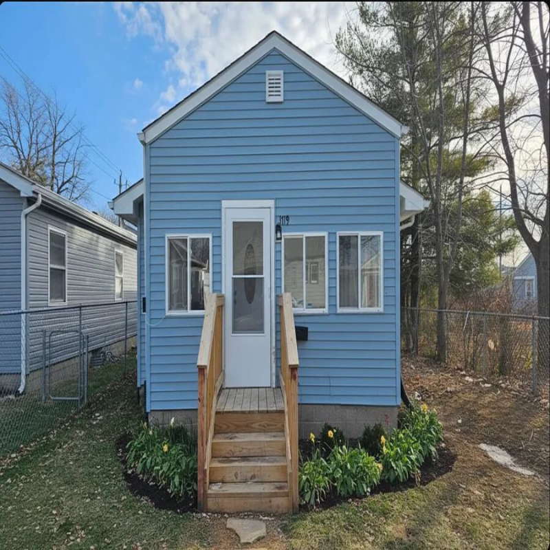 Indianapolis House: 1719 Dawson St