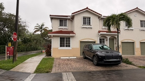Miami Gardens Townhome: 21419 NW 13th ct