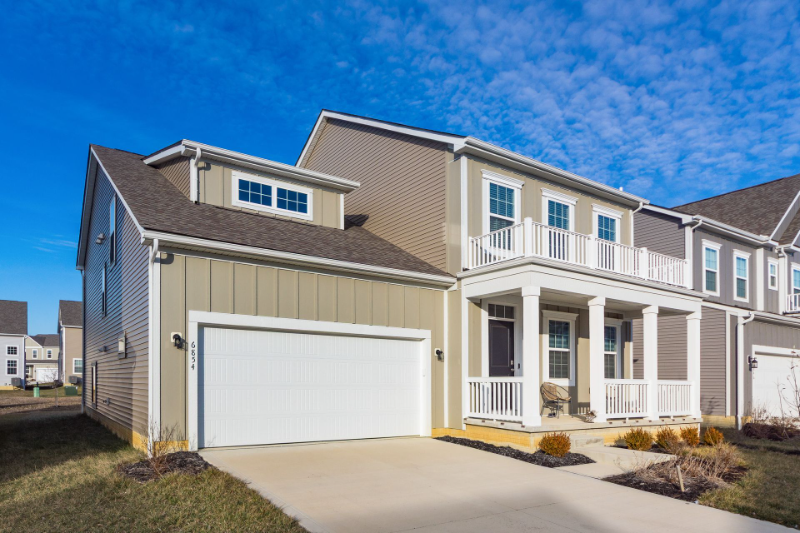 Lewis Center House: 8741 Olenmead Dr