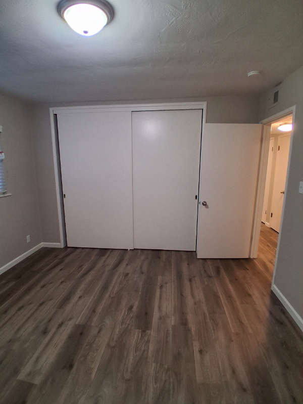Alameda Apartment: 1518 Pearl St