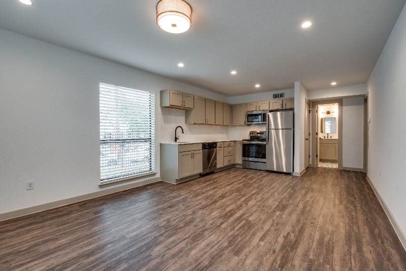 Dallas Apartment: 6014 Victor St