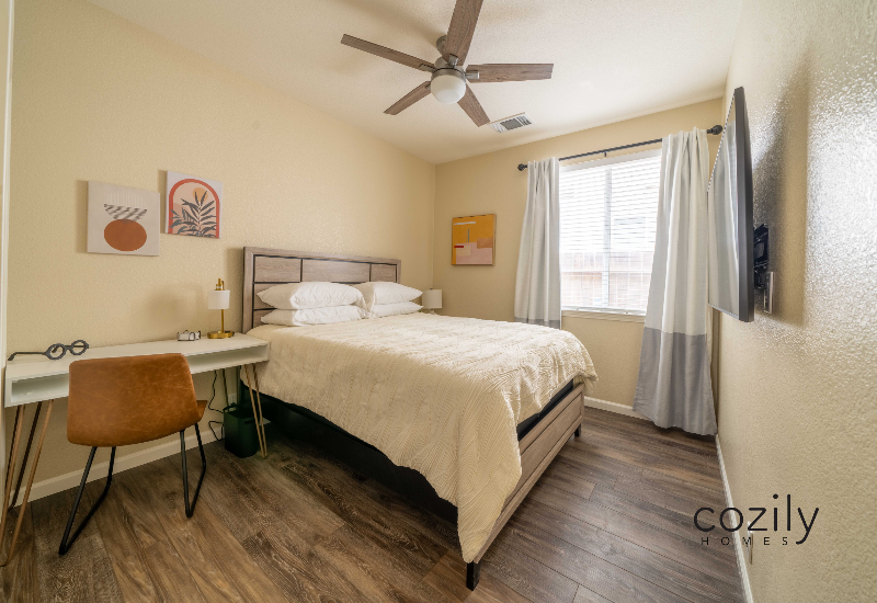 Merced House: 4027 Toulon Ct