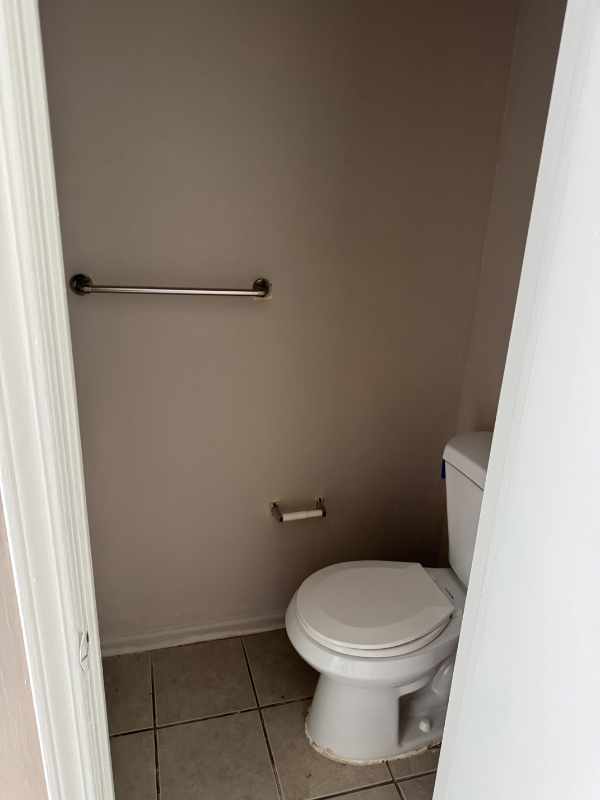 Oakwood Multiplex: 3953 McClure