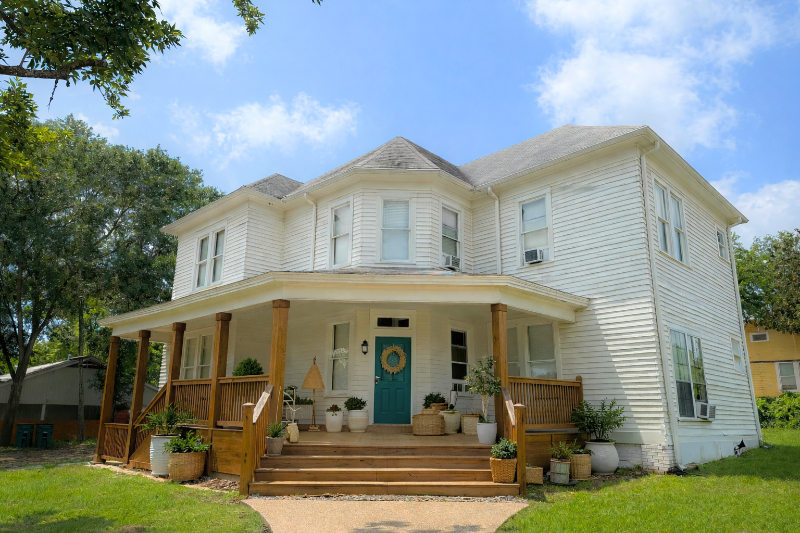 Huntsville Apartment: 1403 14th St