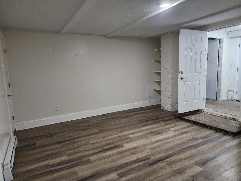 Johnson City Apartment: 905 Southwest Ave