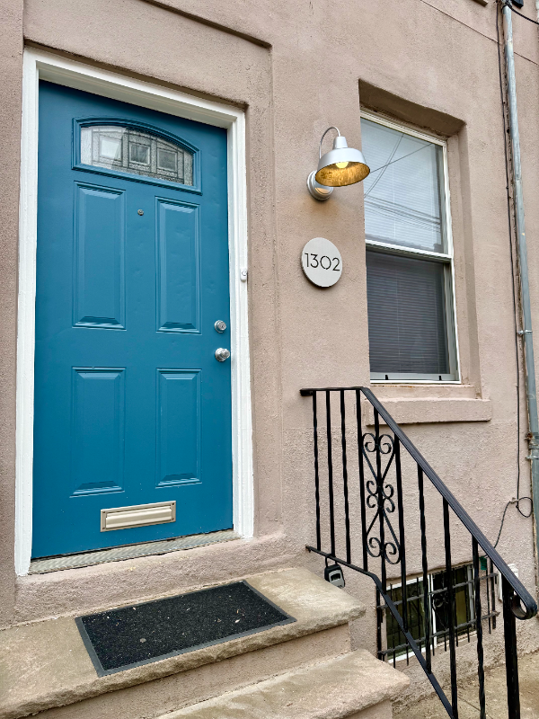 Philadelphia House: 1302 N Randolph St