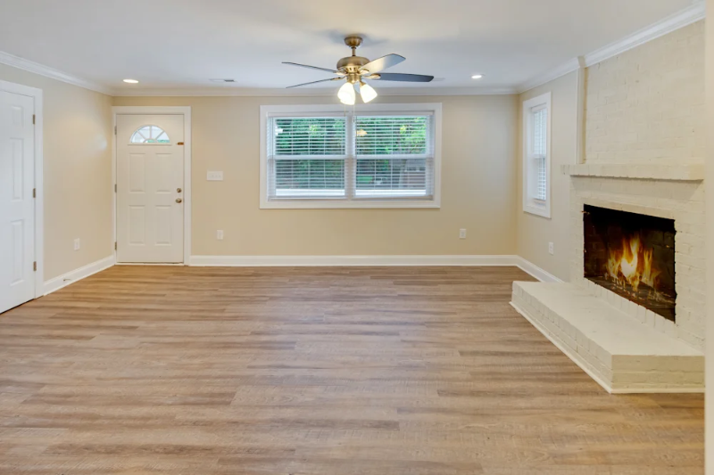 CHARLOTTE House: 1518 Lasalle St