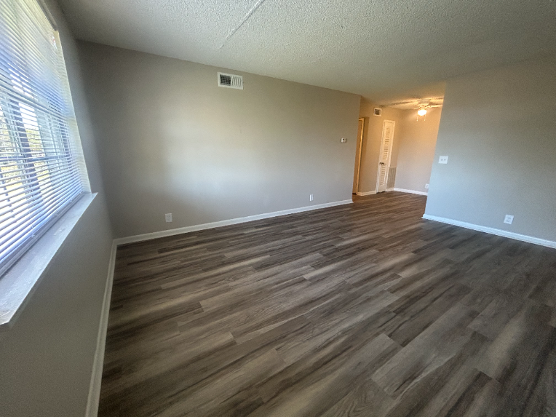 Madison Apartment: 300 Berkley Dr