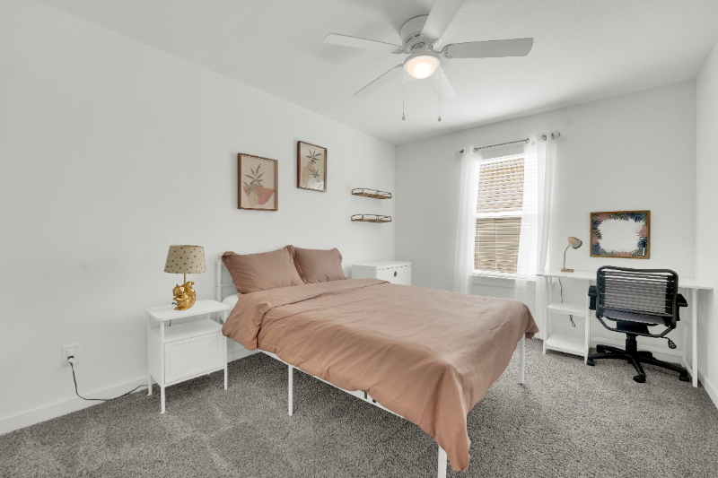 Denton House: 2113 Paxton Way