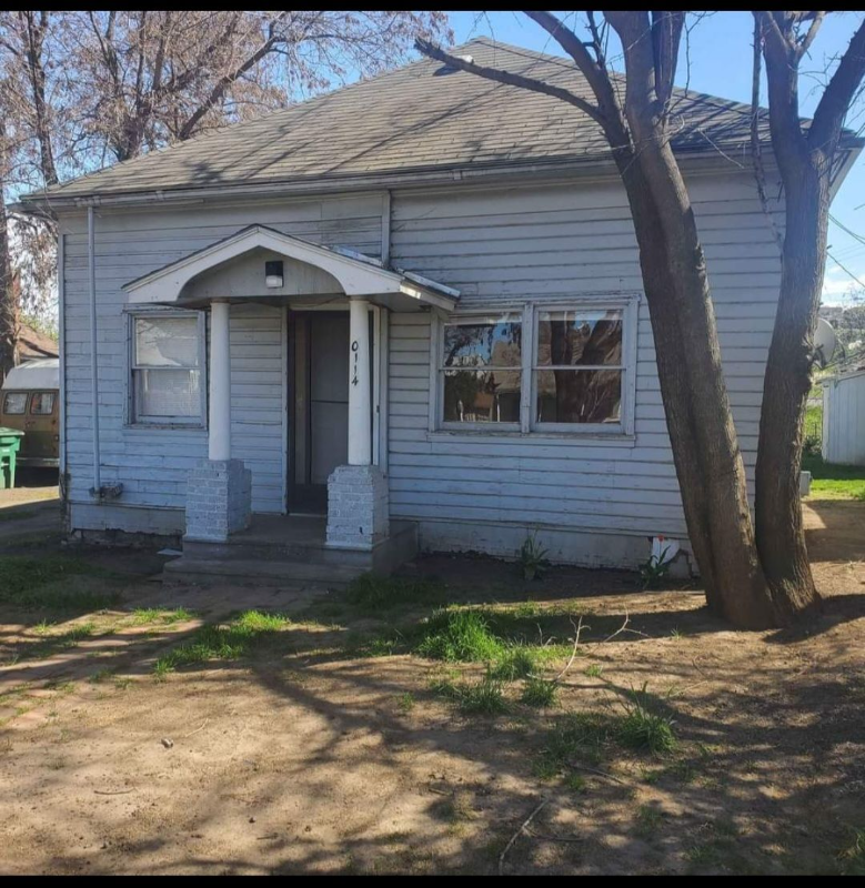 Lewiston Apartment: 114 24th st