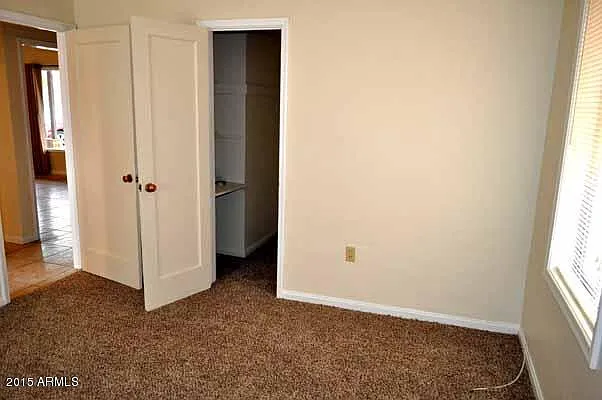 Mesa House: 337 E Marilyn Ave