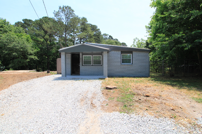 Marietta House: 895 Brackett Road