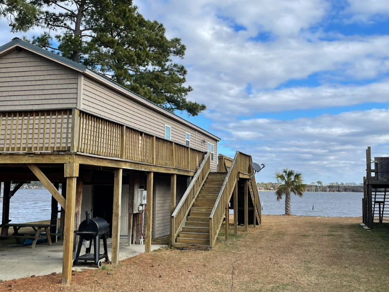 Chocowinity House: 113 Portside Dr