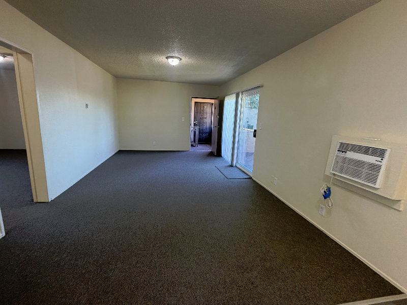 Pomona Apartment: 700 N. East End Ave.