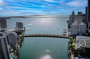 Miami Condo: 495 Brickell Ave